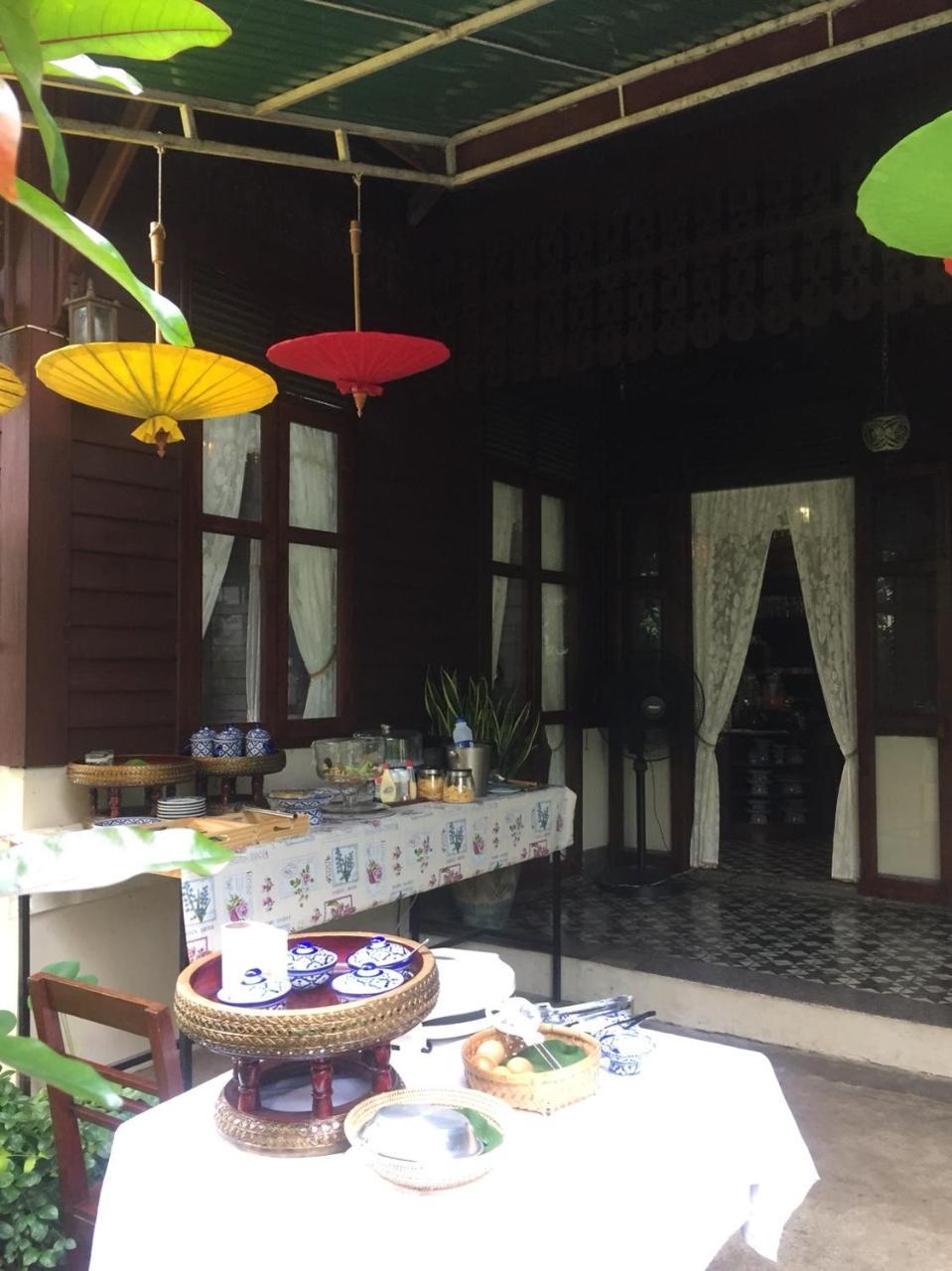 Baan Sithepaban Guesthouse Фитсанулок Екстериор снимка