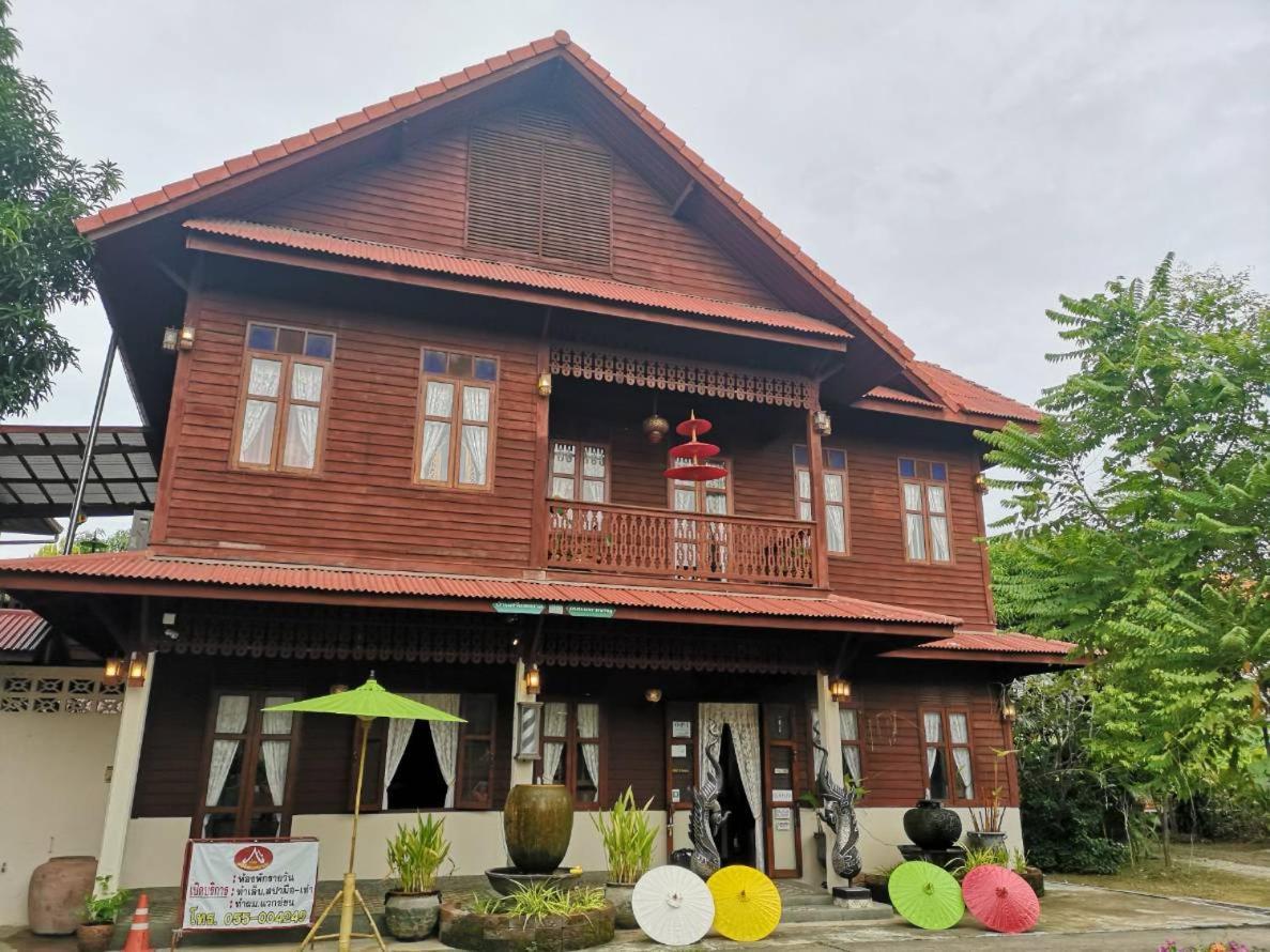 Baan Sithepaban Guesthouse Фитсанулок Екстериор снимка