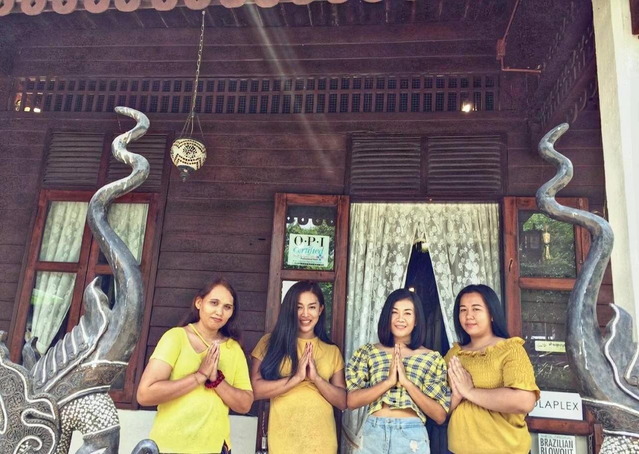Baan Sithepaban Guesthouse Фитсанулок Екстериор снимка
