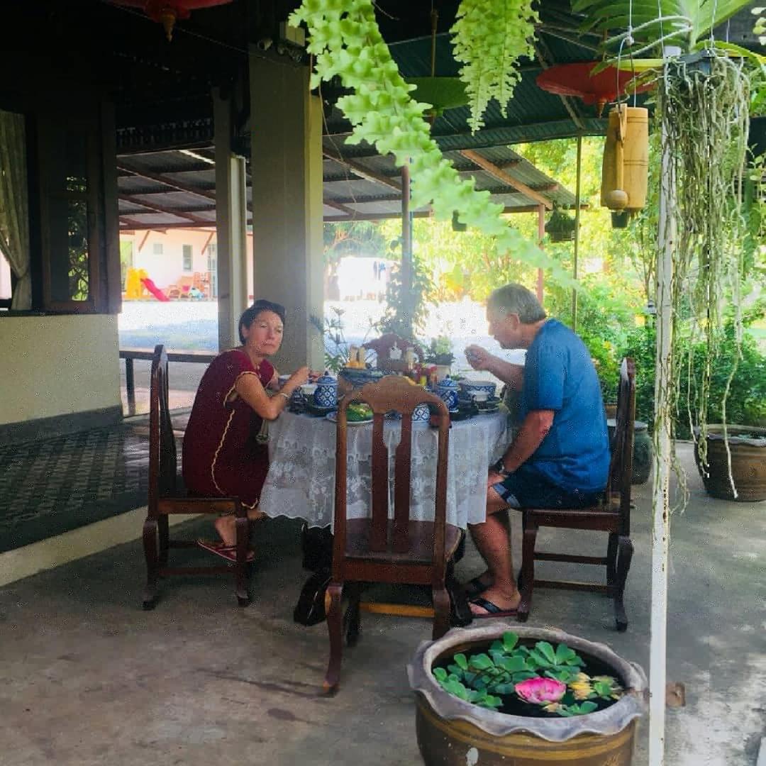 Baan Sithepaban Guesthouse Фитсанулок Екстериор снимка